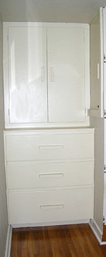built in drawers and cupboards