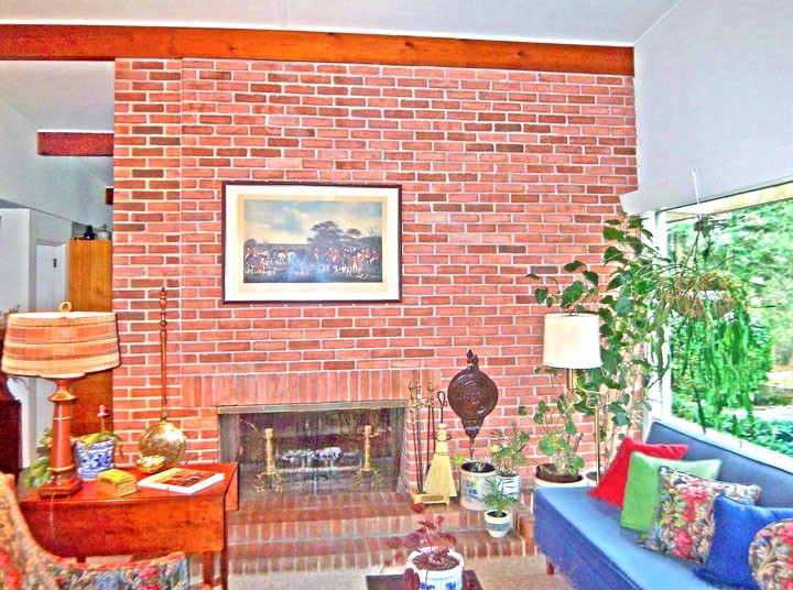 Kalin house, fireplace, living area side
