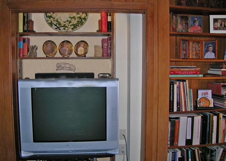 View of adjustable shelving in study/den