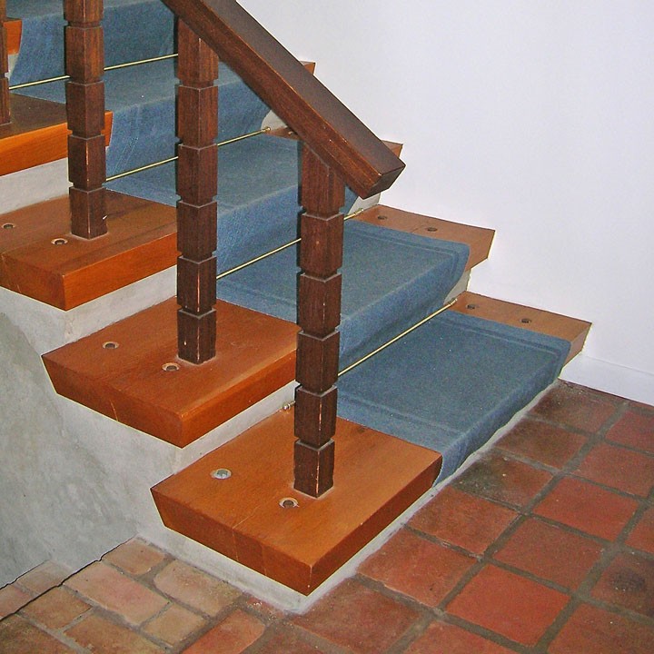 Detail view of the stairs